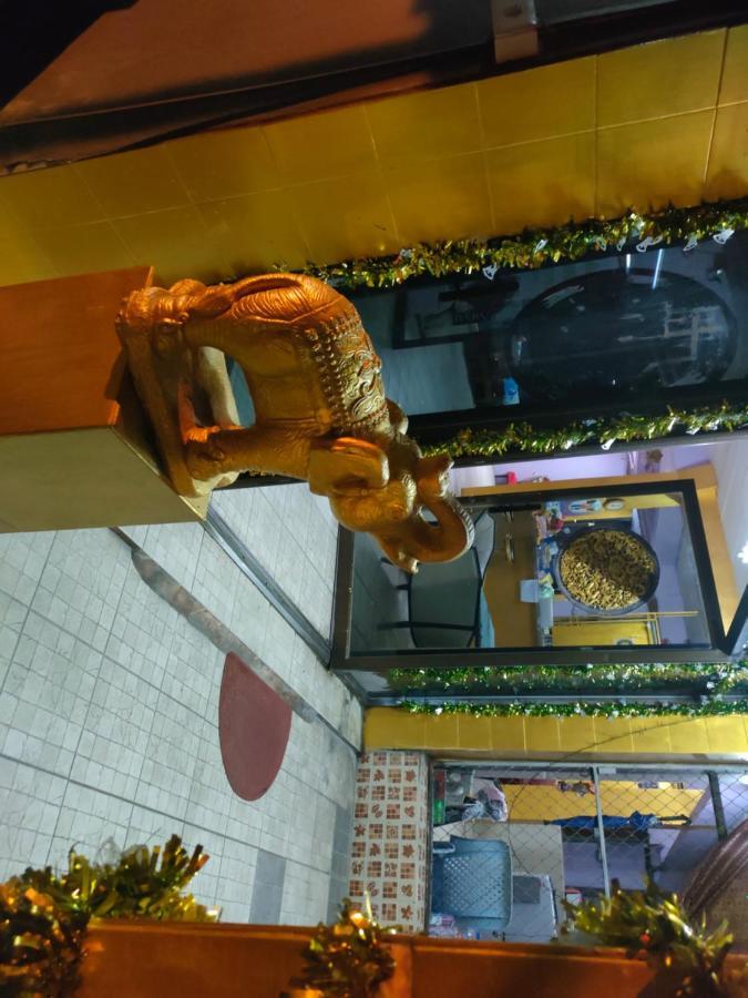 Appartamento Thai Smile Pattaya Esterno foto