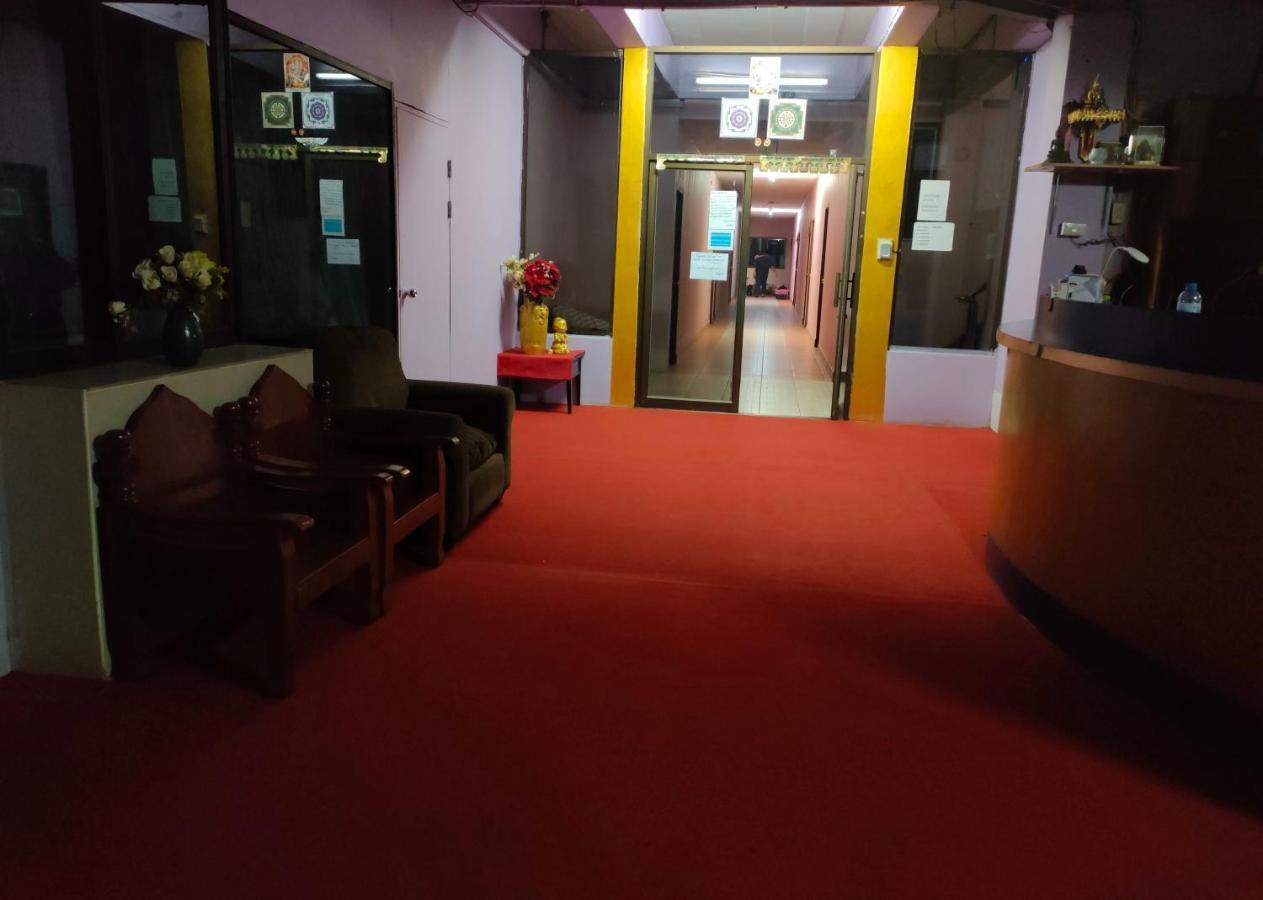 Appartamento Thai Smile Pattaya Esterno foto